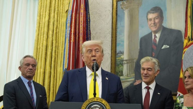 Trump says US will ‘take a pass’ on Ukraine peace efforts if Russia refuses to play ball