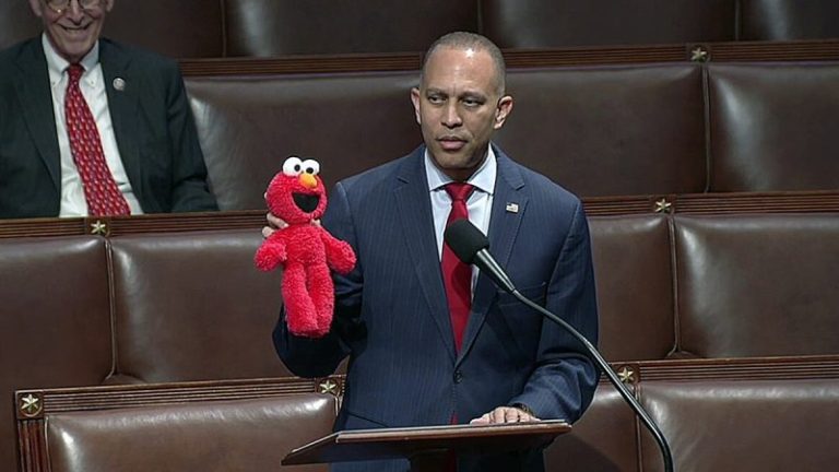 ‘Killed off Elmo’: Jeffries brings along stuffed friend for stunt on House floor